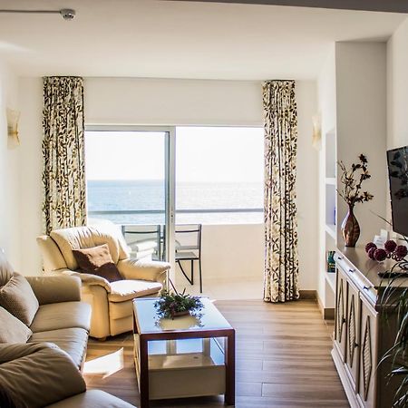 Beachfront Apartment In Fuengirola With Sea Views Εξωτερικό φωτογραφία