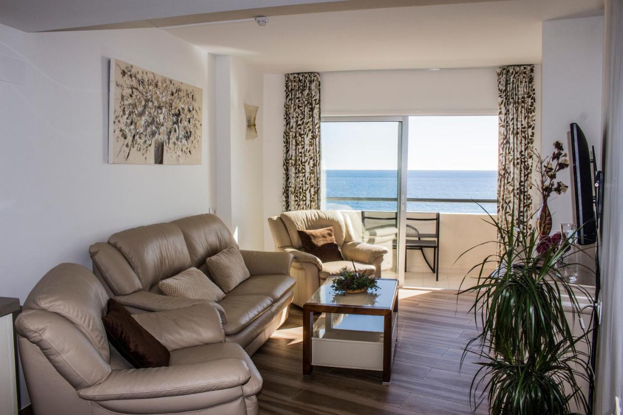 Beachfront Apartment In Fuengirola With Sea Views Εξωτερικό φωτογραφία