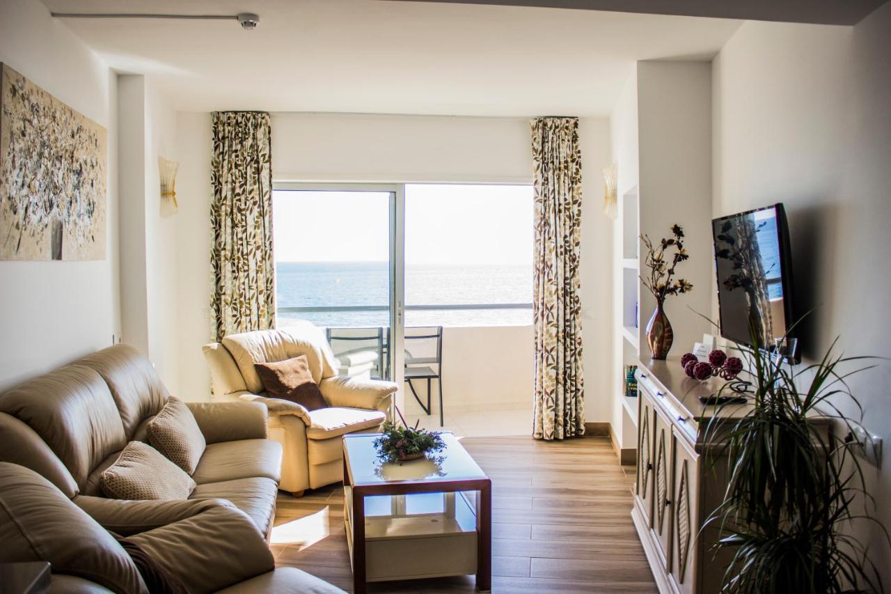 Beachfront Apartment In Fuengirola With Sea Views Εξωτερικό φωτογραφία