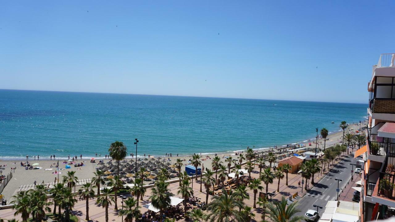 Beachfront Apartment In Fuengirola With Sea Views Εξωτερικό φωτογραφία